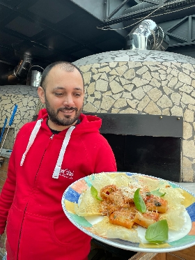PACCHERI ALLO SCARPARIELLO, LA RICETTA DIVENTA UN TREND: DUE MILIONI DI VISUAL PER CHEF CIRO